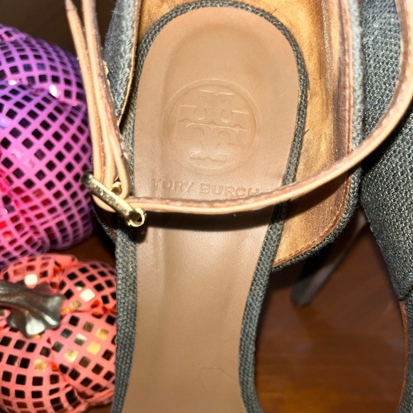 Tory Burch ‘Amina’ High Heel Sandals In Olive, Size US 10M, No Box - Picture 6 of 16